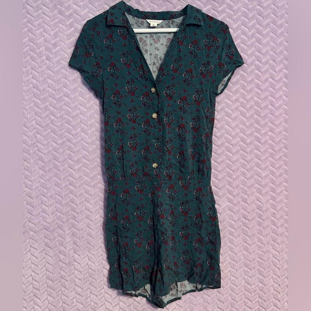 Aeropostale Teal Floral Romper | Flowy Floral Beach Basic